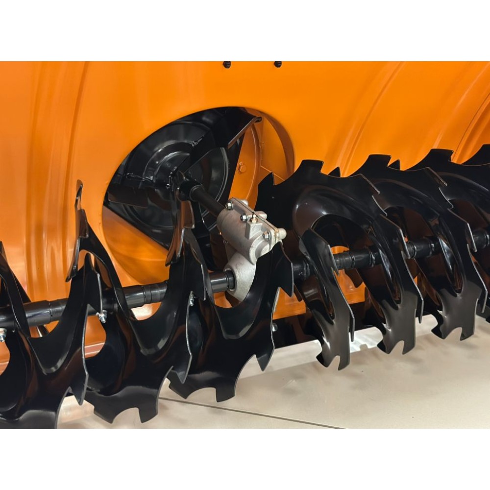 Садовый трактор ZimAni TC97HL с 2х снегоотбрасывателем