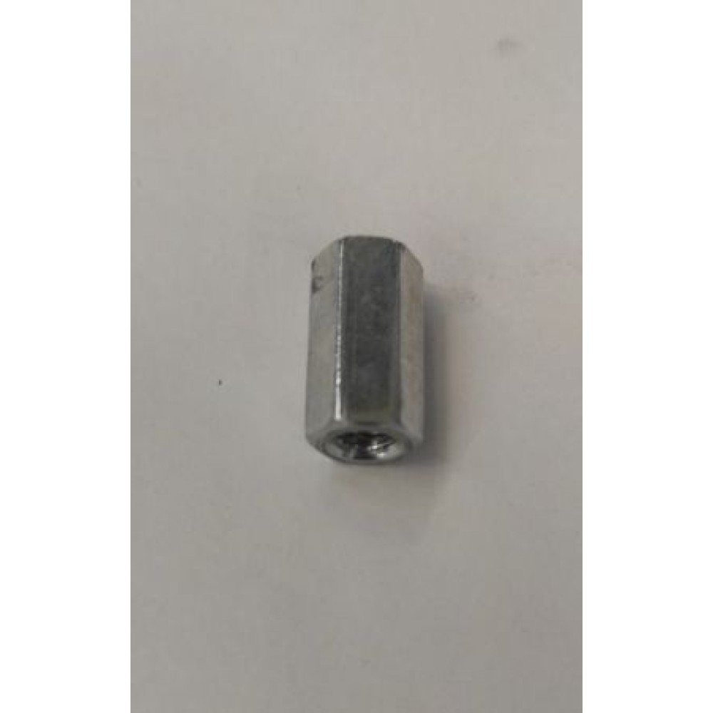 Гайка карбюратора  (20 мм)