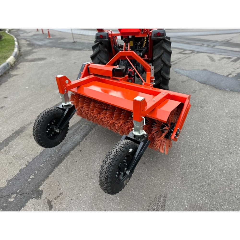 Щетка механическая ZimAni для дизельных тракторов (Россия) Щетка механическая ZimAni для дизельных тракторов (Россия)