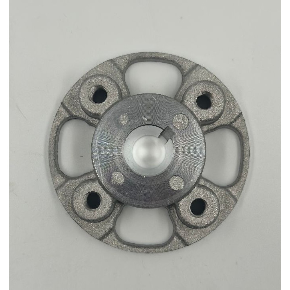 Центральный шкив вентилятора BR776