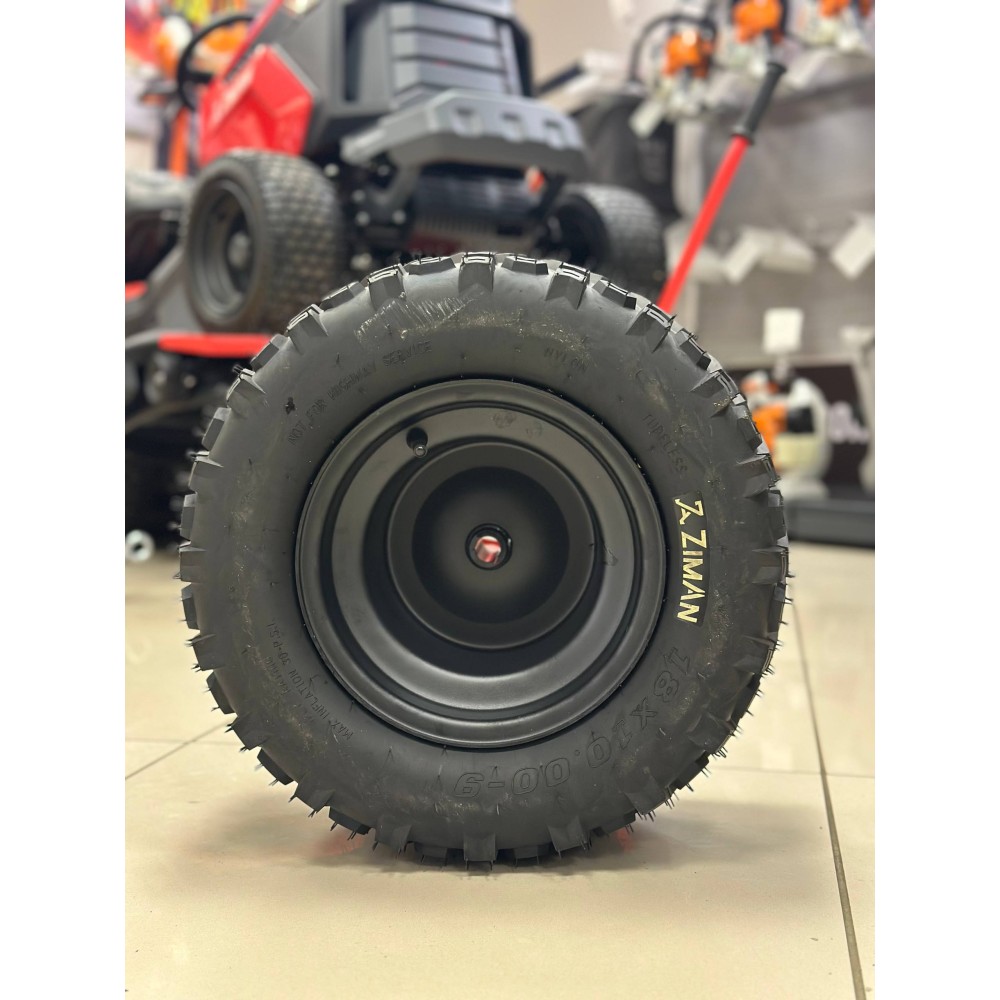 Заднее колесо с зимней резиной 18*10-9 Заднее колесо с зимней резиной 18*10-9